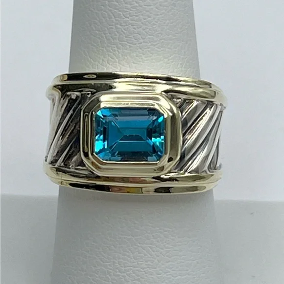 David Yurman Cigar Band Ring WithTopaz and Gold - Picture 5 of 9